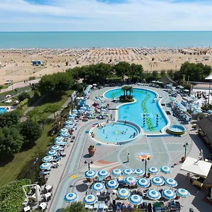 Aparthotel Holiday Hotel